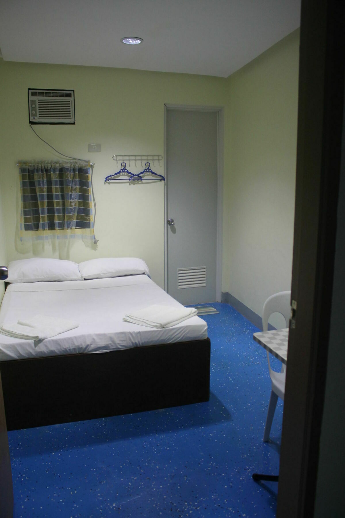 Ezy Stay Puerto Princesa Tiniguiban Exterior foto